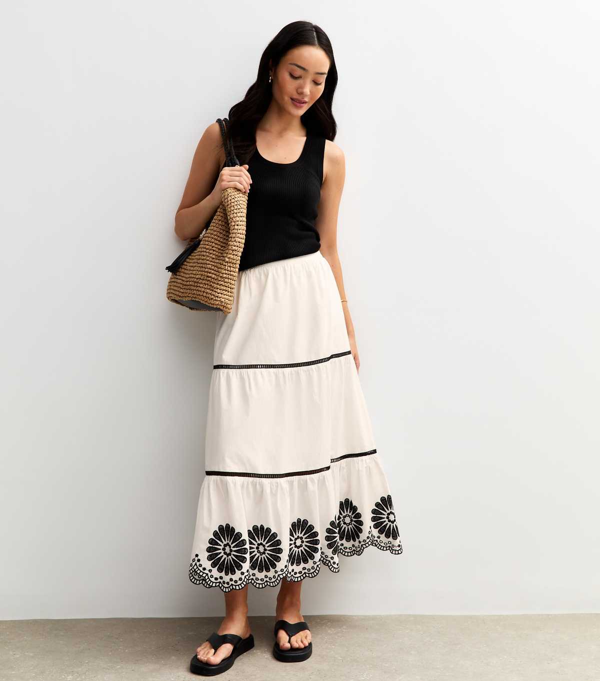 NL White embroidery cutwork skirt